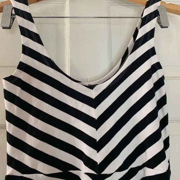Angie striped dress - Picture 2 of 4